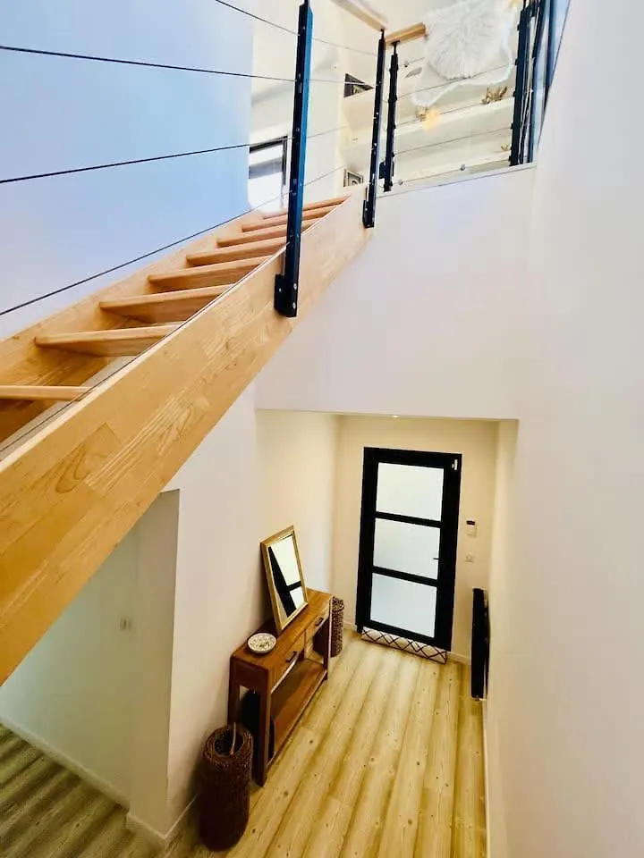 Before Making A Request, Read My Profile Host At The Bottom Of Page # Exceptional Villa With Pool And Panoramic View Aspremont  Apartment Aspremont ( Alpes-Maritimes)