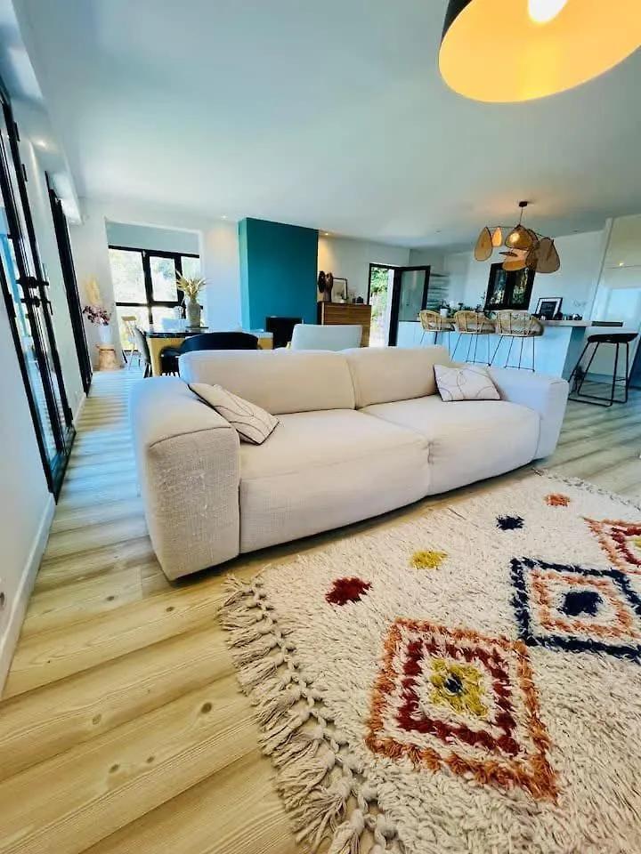 Before Making A Request, Read My Profile Host At The Bottom Of Page # Exceptional Villa With Pool And Panoramic View Aspremont  Apartment