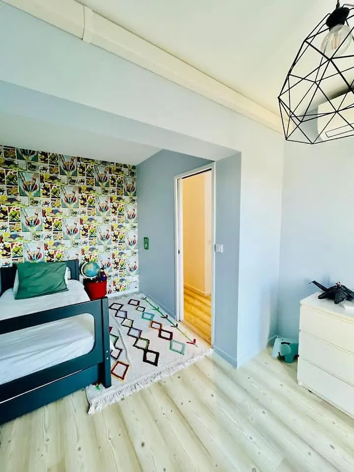 Before Making A Request, Read My Profile Host At The Bottom Of Page # Exceptional Villa With Pool And Panoramic View Aspremont  France