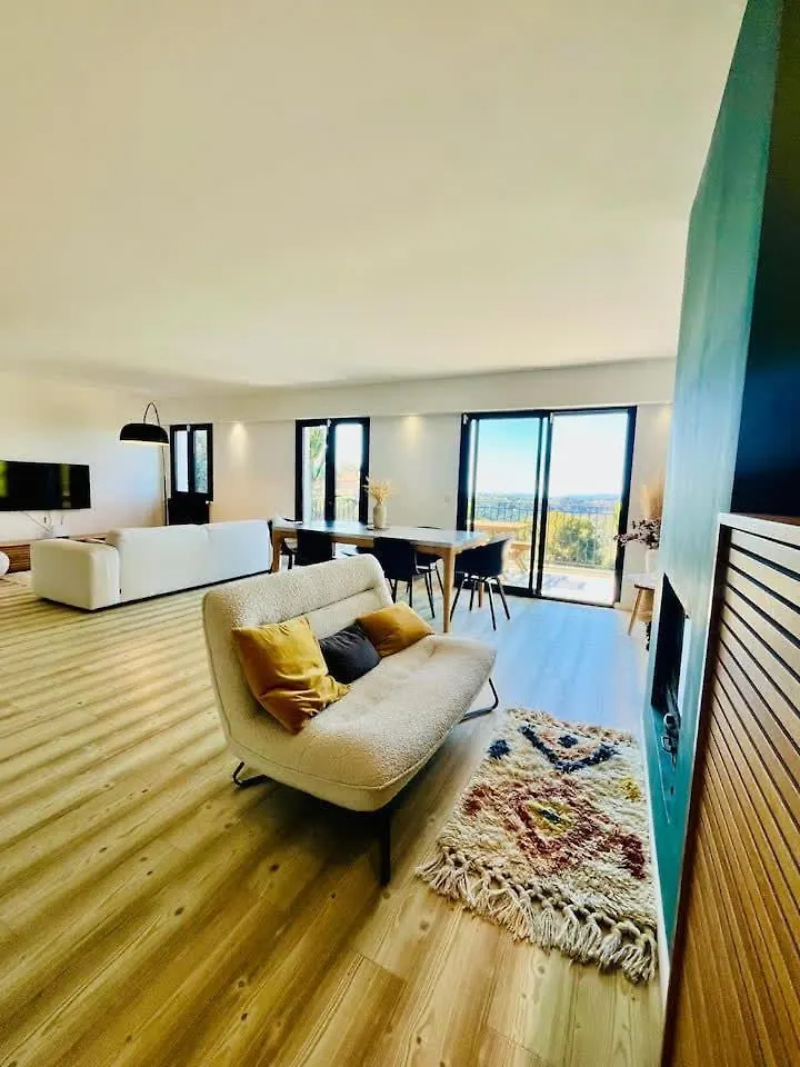 Before Making A Request, Read My Profile Host At The Bottom Of Page # Exceptional Villa With Pool And Panoramic View Aspremont